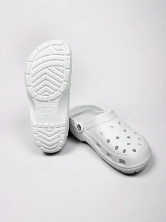 Сабо с ремешком и перфорацией мужские ЭВА, белый