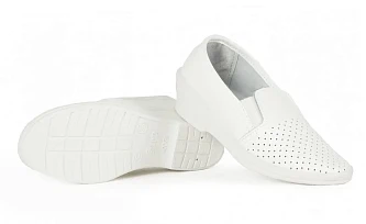 Туфли с перфорацией женские нат.кожа ПВХ (арт.41-22-7), белый